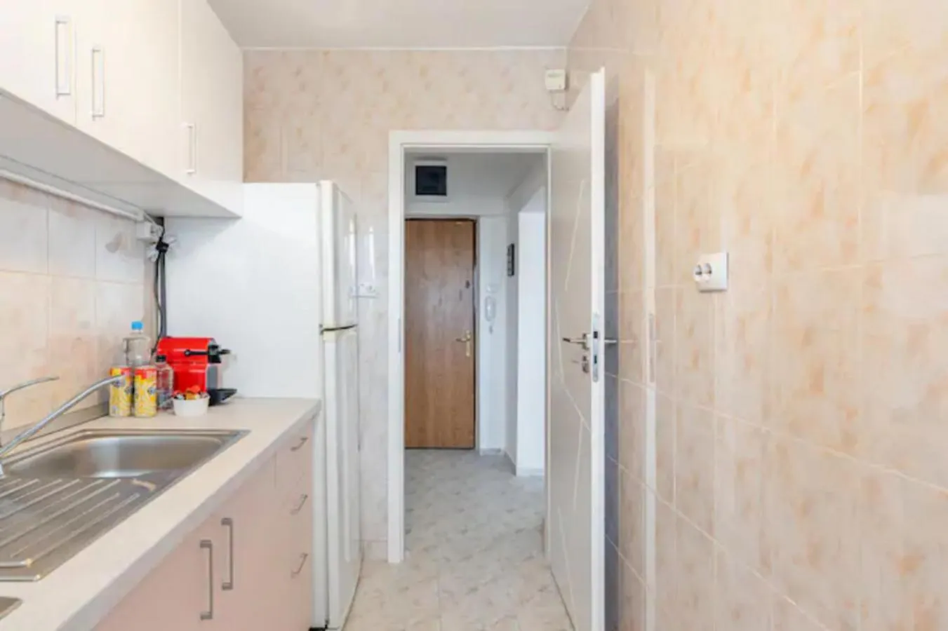 Cosy & Chic Studio Close By Victoria Square Βουκουρέστι 0*,